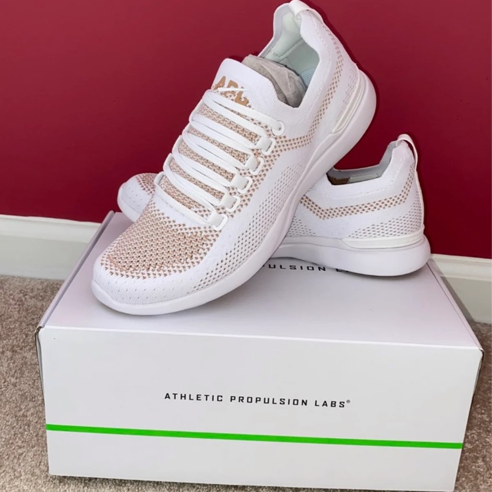 APL Techloom Breeze size 8